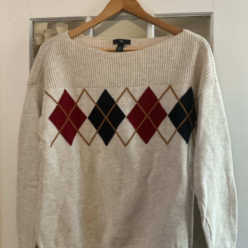 GAP Women's Argyle Sweater in Cream Boatneck